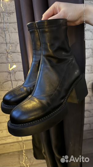 Ботинки женские демисезонные