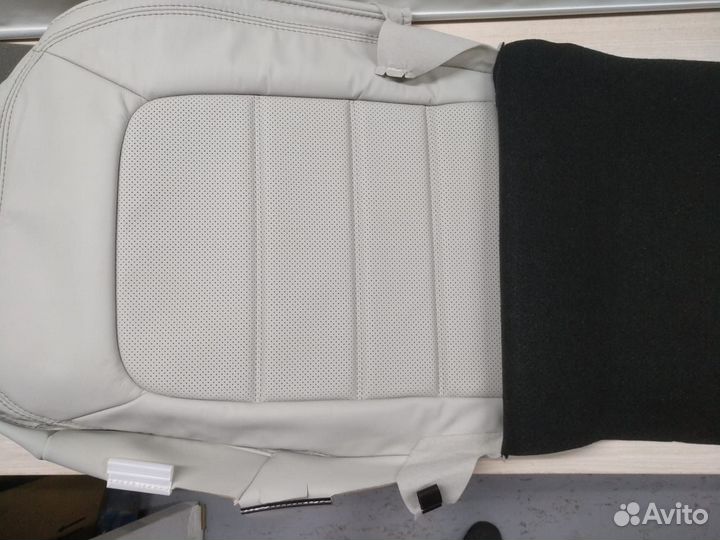 Обшивка сиденья Mazda CX-5 K158-88-111A-39