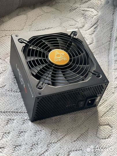 Блок питания Chieftec Silicon 750W SLC-750C
