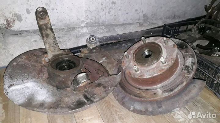 Поворотные кулаки Нива 4х4,ваз 21213