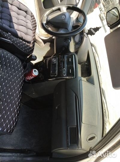 Капот приора