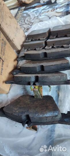 Mercedes колодки тормозные A0024205020