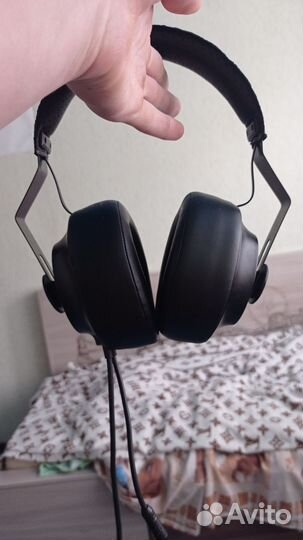 Игровые наушник bloody G220s cougar phantom есент