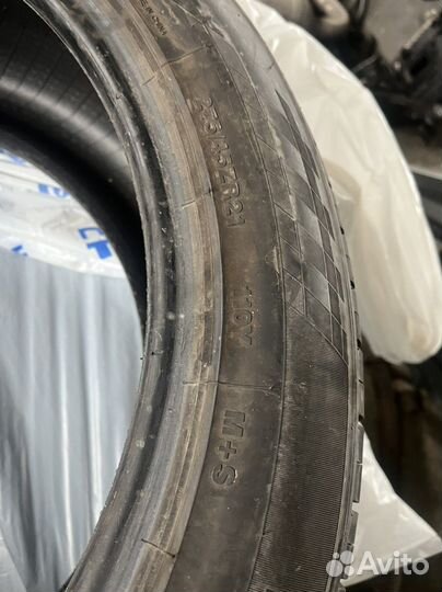 Zeta Impero 275/45 R21