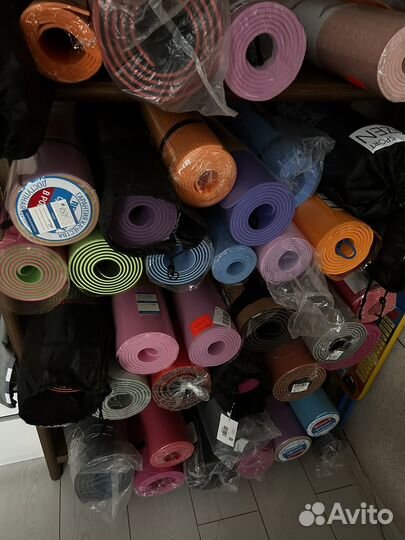 Коврик для йоги и фитнеса новые