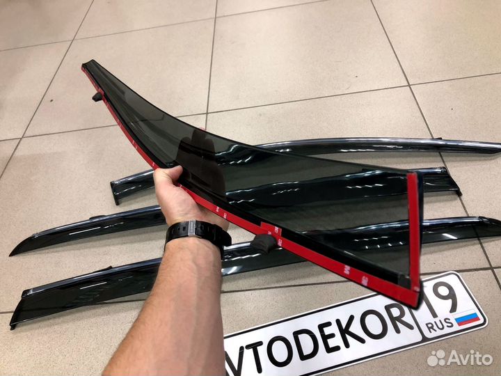 Ветровики (хром+крепеж) Kia Sportage 4 2016-2022г