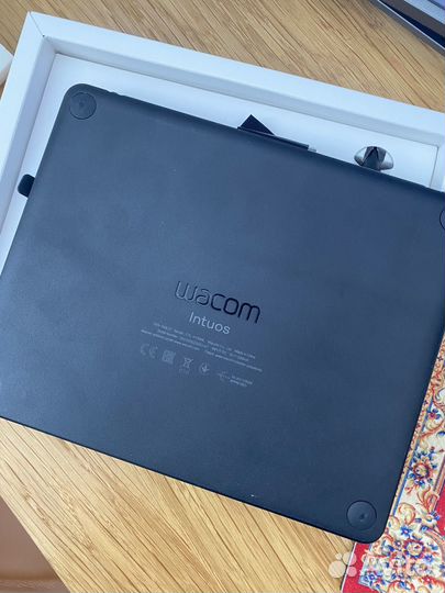 Графический планшет wacom intuos
