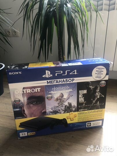 Sony PS4 slim 1tb