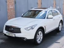 Infiniti QX70 3.0 AT, 2015, 55 600 км, с пробегом, цена 3 290 000 руб.