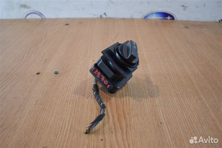 Блок света Mercedes-Benz A-Класс Ii (W169) M266