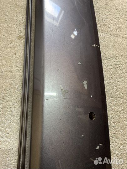 Накладка двери багажника Mitsubishi Outlander XL