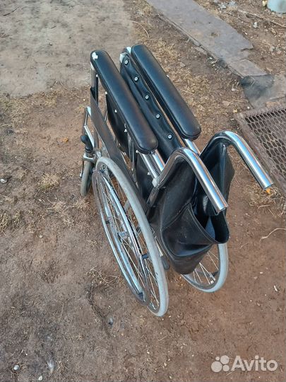 Коляска инвалидная