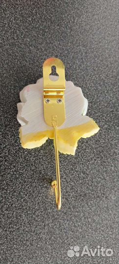 Крючок интерьерный 