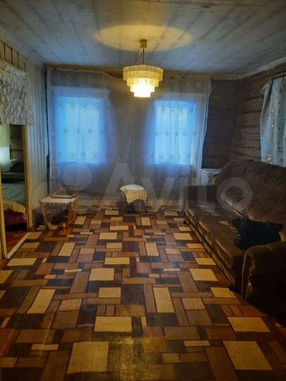 Дом 30 м² на участке 8,2 сот.