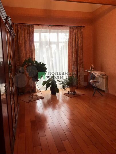 Коттедж 425,5 м² на участке 28 сот.