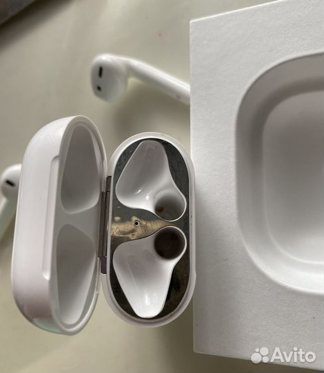 Airpods 2