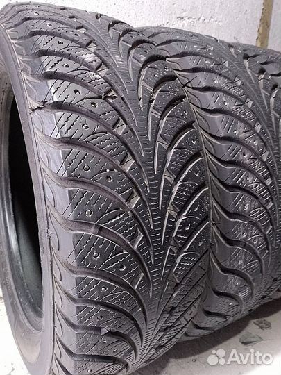 Sava Eskimo Stud 205/55 R16