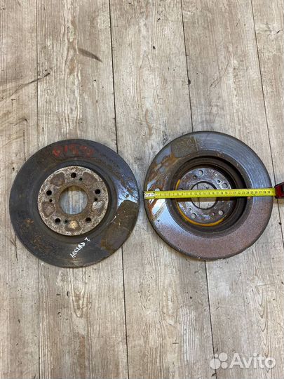 Диски тормозные передние Honda Accord 7