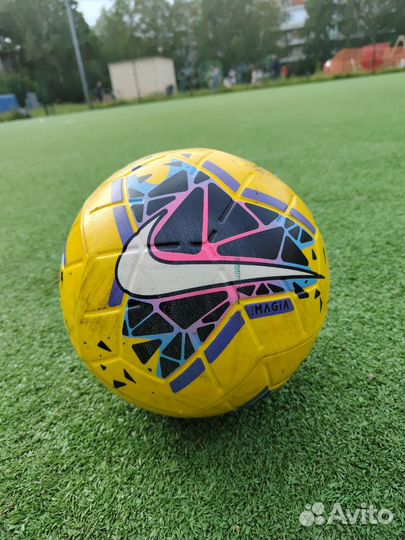 Футбольный мяч nike 5