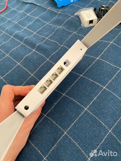 WiFi Роутер Keenetic DSL (KN-2010) с 4G