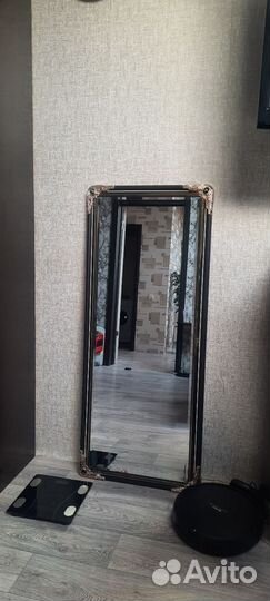 Зеркало настенное в раме бу