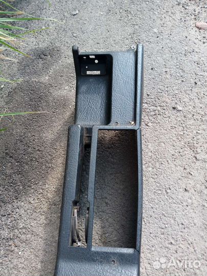 Тоннель пола audi 100 C3 1987