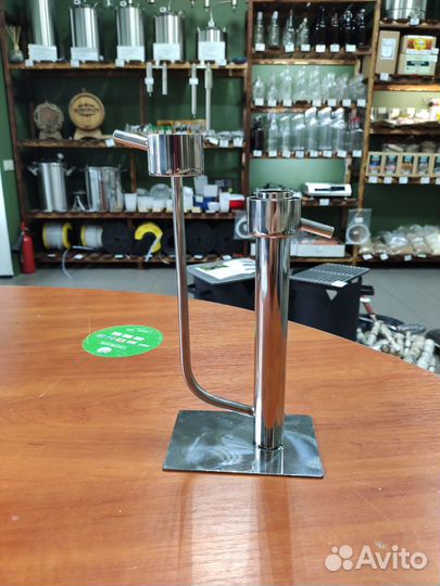 Попугай из нержавеющей стали настольный