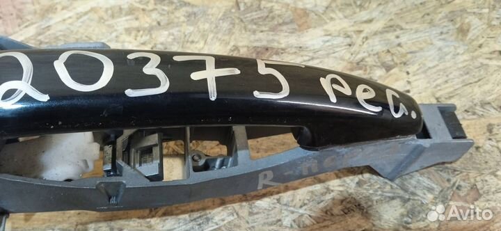 Ручка наружная двери передней правой Peugeot 3008