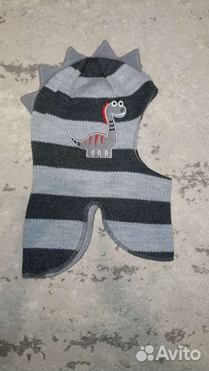 Шапки на мальчика 2-4 года пакетом