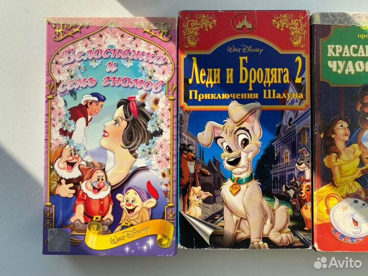 Видеокассеты c мультфильмами Disney