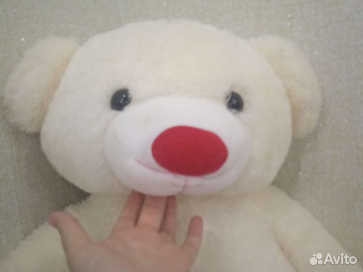Плюшевый медведь большой