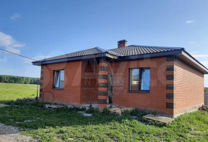 Дом 100 м² на участке 5 сот.