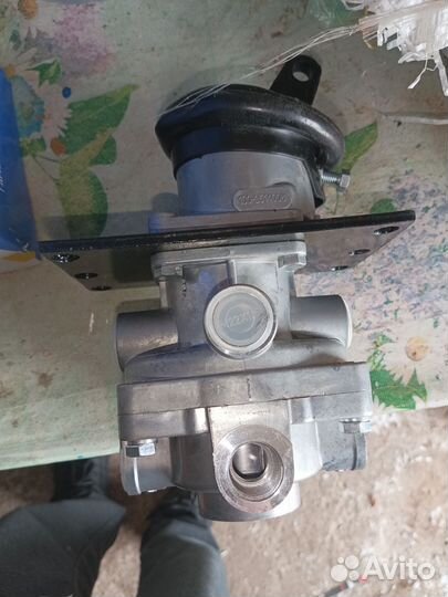 Главный тормозной кран ztd