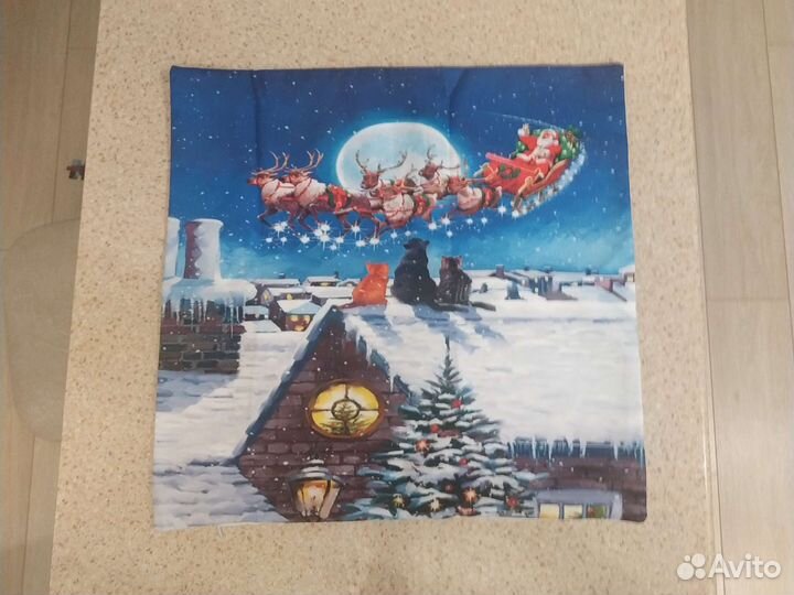 Продам 2 наволочки на подушечки новогодние новые