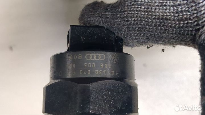 Форсунка топливная Audi A4 (B5)