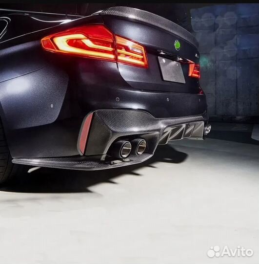 Диффузор заднего бампера BMW G30 стиль 3D