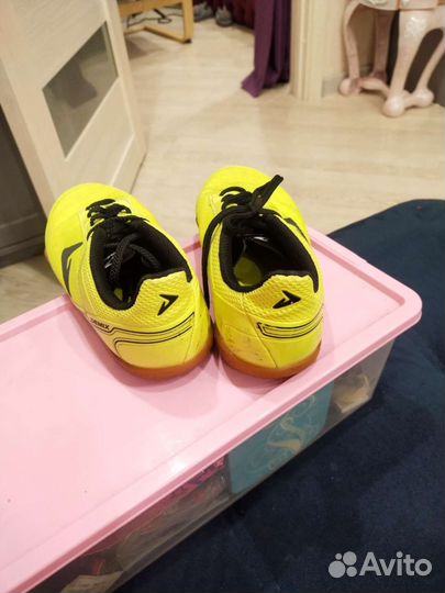 Футзалки 35 щитки детские