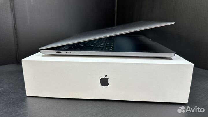 MacBook Pro 13 2021 M1 16/256 Идеал