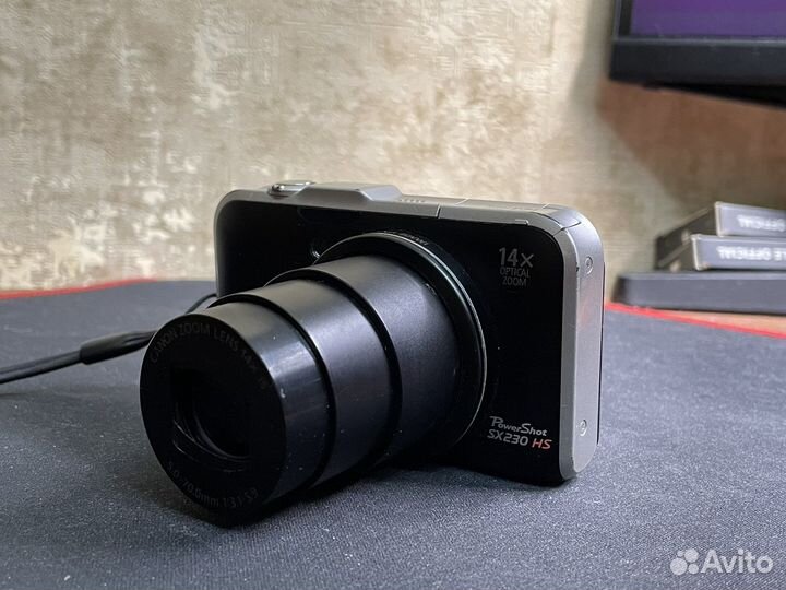 Canon PowerShot SX230 HS