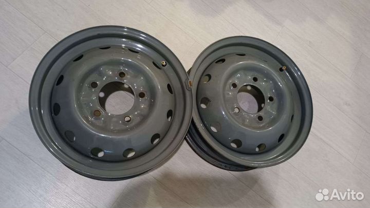 Новые диски на ниву r16 5x139.7