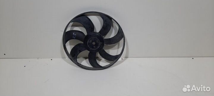 Вентилятор охлаждения радиатора Kia Rio 4