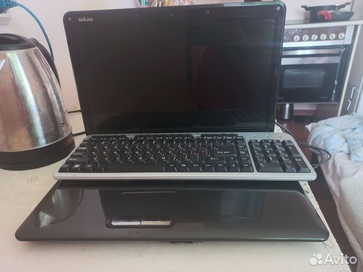 Ноутбук asus