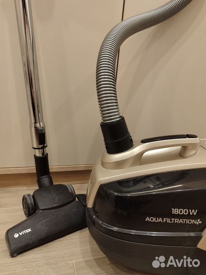 Пылесос vitek VT-8100 с аквафильтром