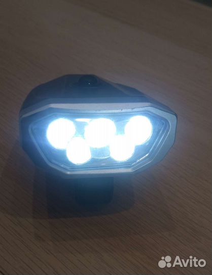 Велосипедный фонарь