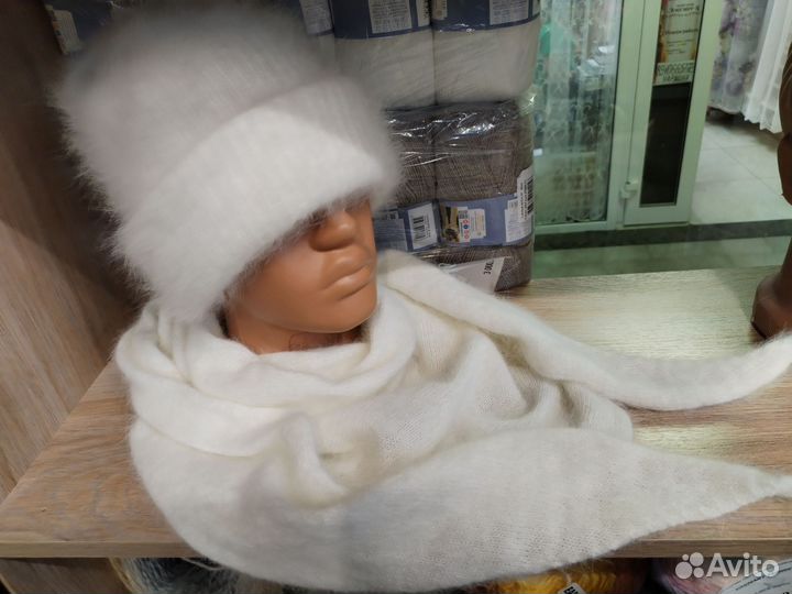 Комплект шапка и бактус женский