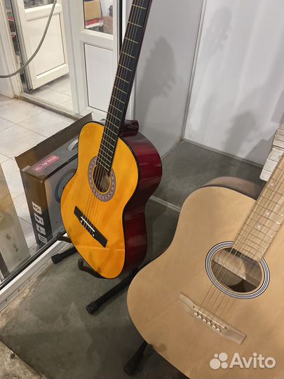 Акустическая гитара/классическая
