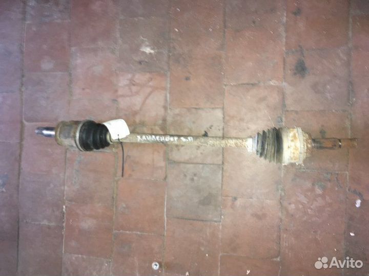 Вал приводной (Полуось) задний Toyota Highlander