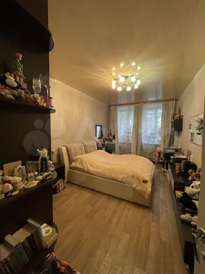 3-к. квартира, 96,1 м², 1/4 эт.