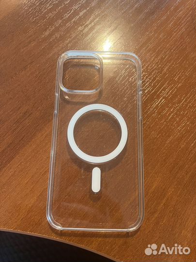 Оригинальный чехол на iPhone 13 pro max