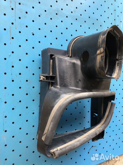 Диффузор масляного радиатора BMW E70 X5